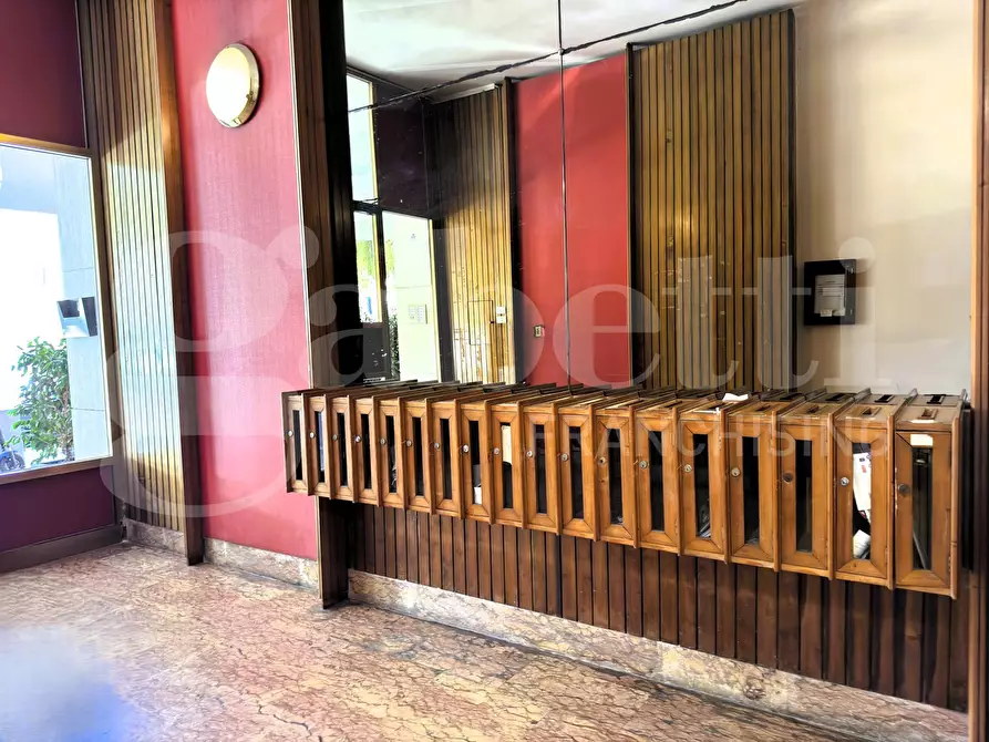 Immagine 23 di Appartamento in vendita  in Via Luigi Sturzo, 26 a Lecce