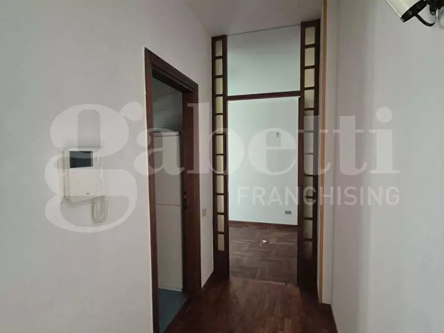 Immagine 18 di Appartamento in vendita  in Corso Umberto I, 221 a Torre Annunziata