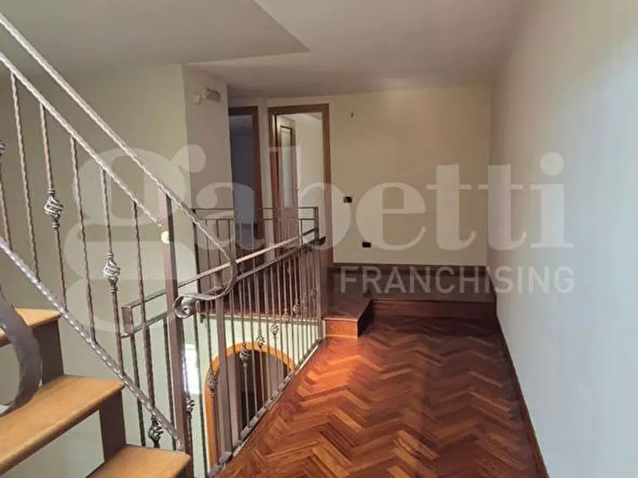 Immagine 22 di Appartamento in vendita  in Via Maresca, 30 a Torre Annunziata