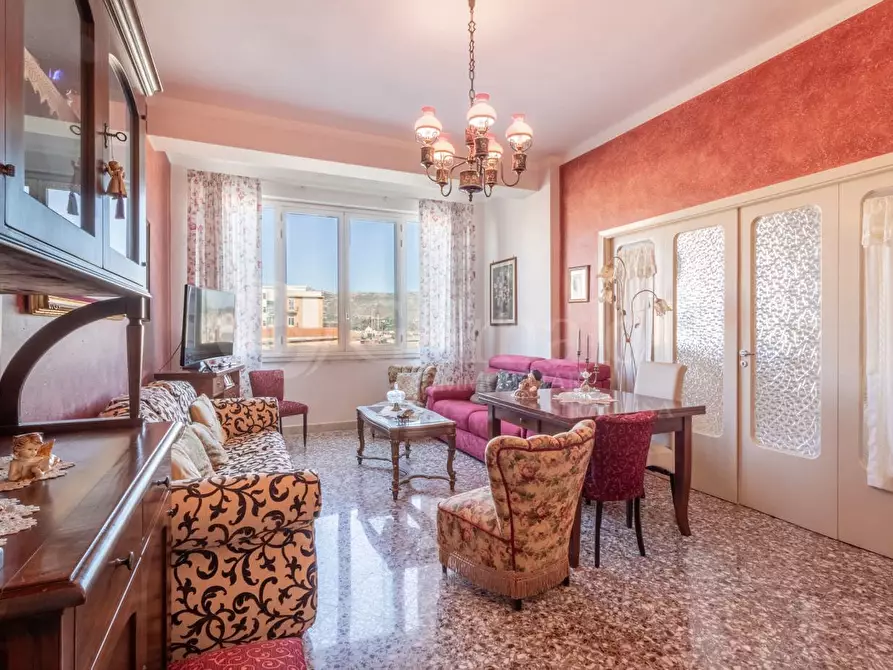 Immagine 3 di Appartamento in vendita  in Piazza Umberto I Vico Dolfi, 0 a Avola