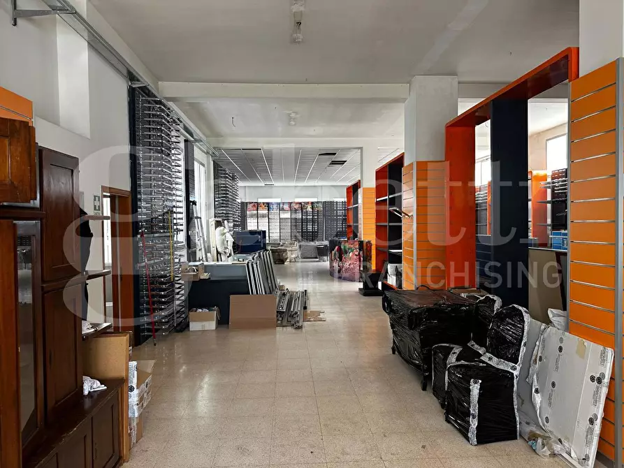 Immagine 7 di Capannone industriale in affitto  in Strada del Carro a Bisceglie