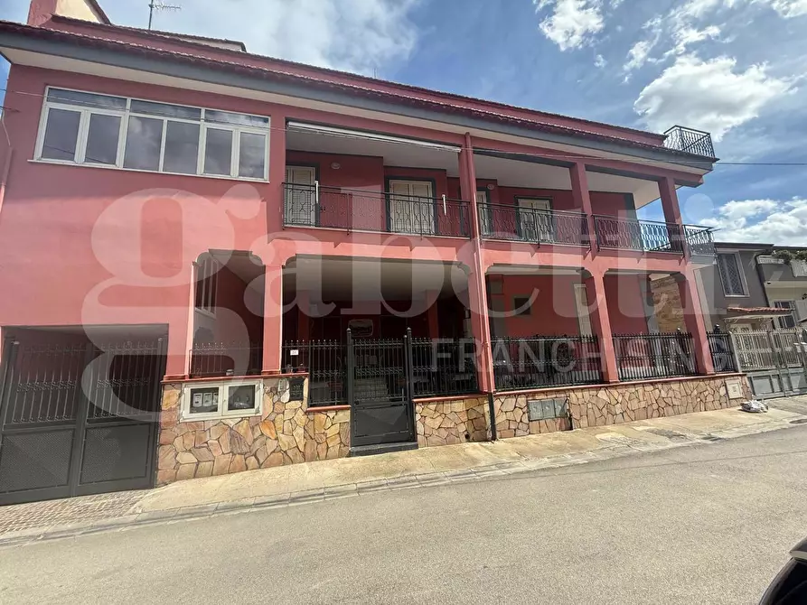 Immagine 2 di Casa indipendente in vendita  in Via Augusto, 32 a Sant'arpino