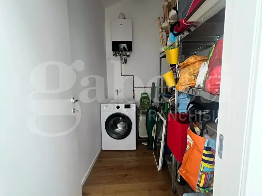 Immagine 15 di Appartamento in vendita  in Via ROMA, SNC a Rieti