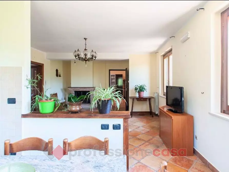 Immagine 5 di Appartamento in vendita  in Via Vocabolo Molina a Nocera Umbra
