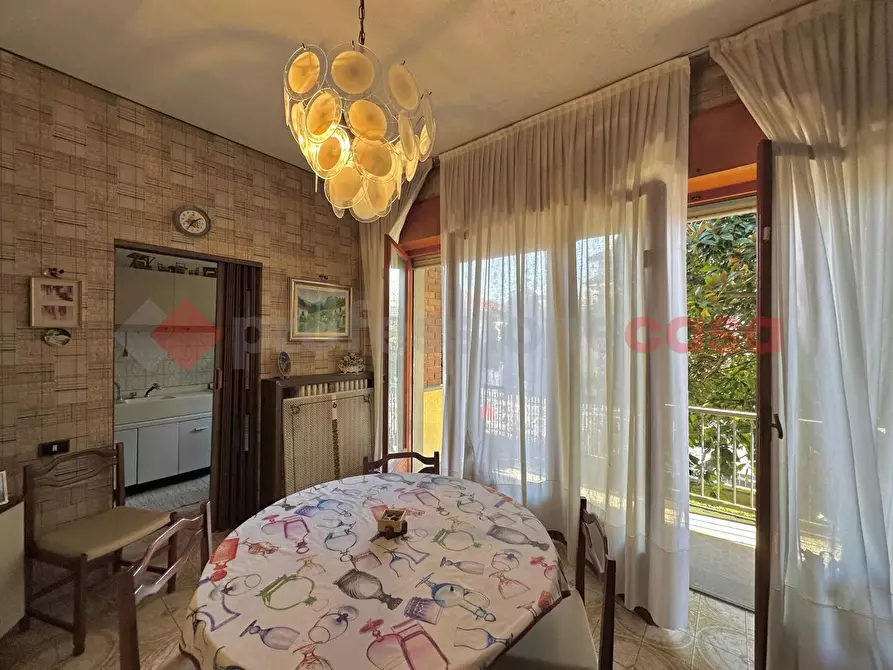 Immagine 22 di Villa in vendita  in Via Delle Robinie a Opera