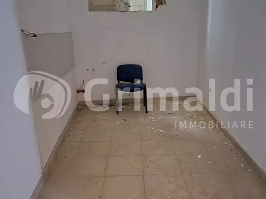 Immagine 6 di Attività commerciale in vendita  in Via Principe di Piemonte a Sortino