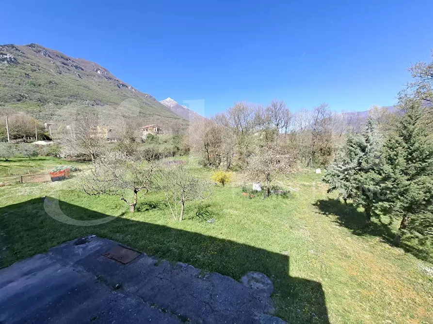 Immagine 33 di Casa indipendente in vendita  in LocalitÃ  Collepiano, 52 a Balsorano