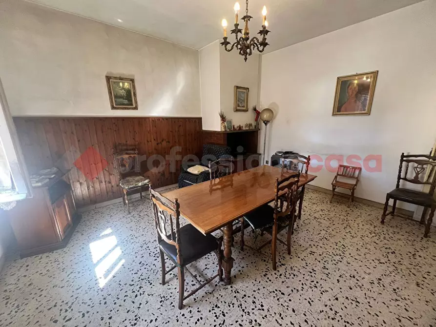 Immagine 17 di Appartamento in vendita  in Via Guglielmo Marconi a Spoleto