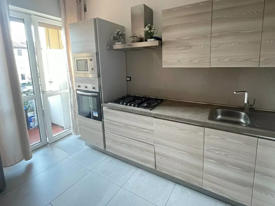 Immagine 4 di Appartamento in vendita  in Piazza cavour, 7 a Abbiategrasso