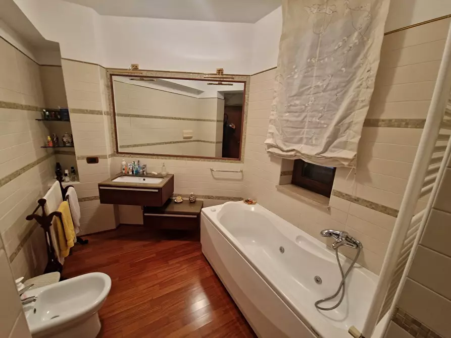 Immagine 20 di Appartamento in vendita  in Via Nuova Panoramica dello Stretto, 582 a Messina