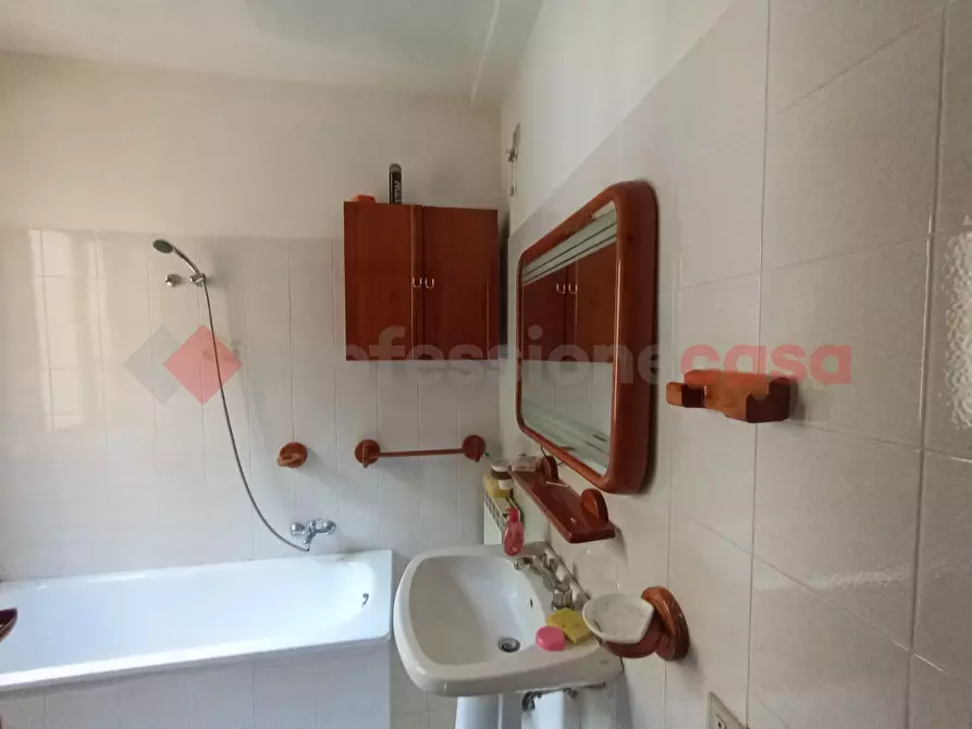 Immagine 16 di Appartamento in affitto  in Via SP471 a Sant'anatolia Di Narco