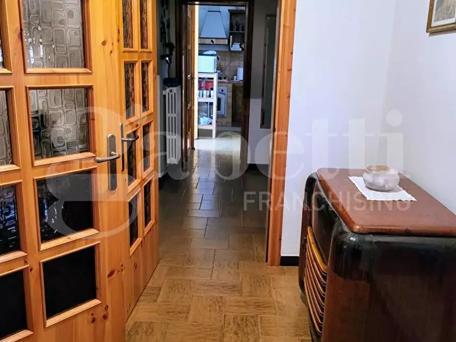 Immagine 26 di Villa in vendita  in Via Degli Emigranti- c.da Varratta a Ceglie Messapico