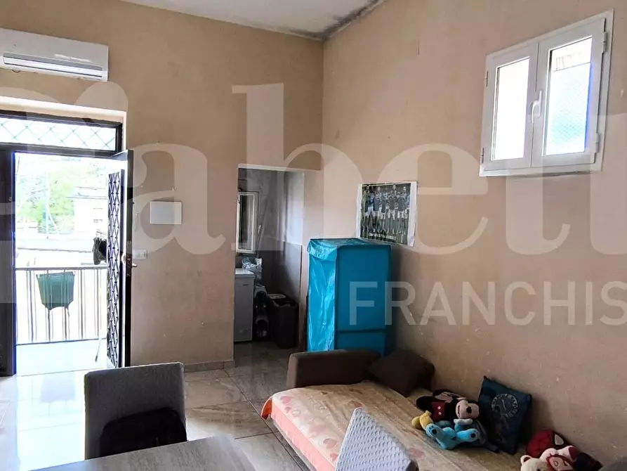 Immagine 2 di Appartamento in vendita  in Via Marigliano a Napoli