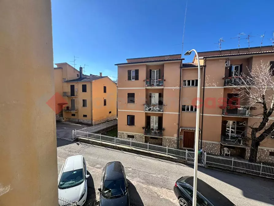 Immagine 3 di Appartamento in vendita  in Via Amadio a Spoleto
