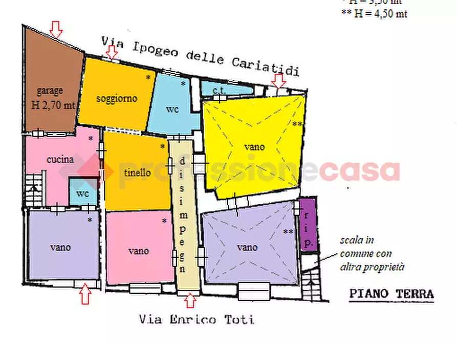 Immagine 22 di Casa indipendente in vendita  in Via Toti a Poggiardo