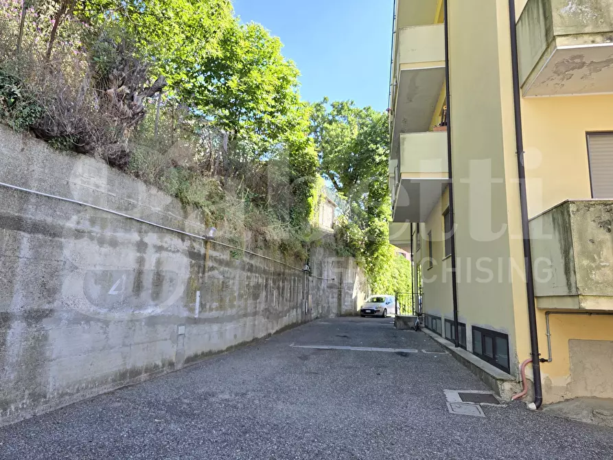 Immagine 6 di Appartamento in vendita  in Via dei Bruzi, 2 a Pentone