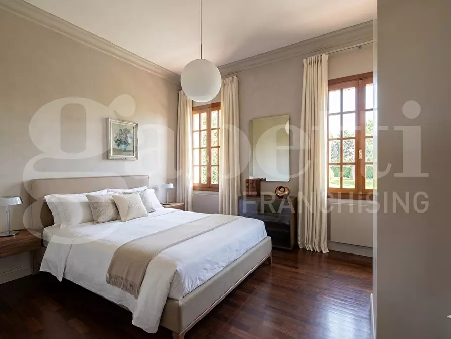 Immagine 15 di Villa in vendita  in Via Ca' Rossa, . a Venezia