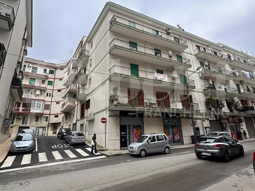 Immagine 3 di Appartamento in vendita  in Via Monsignor Luigi Mindelli a Ostuni