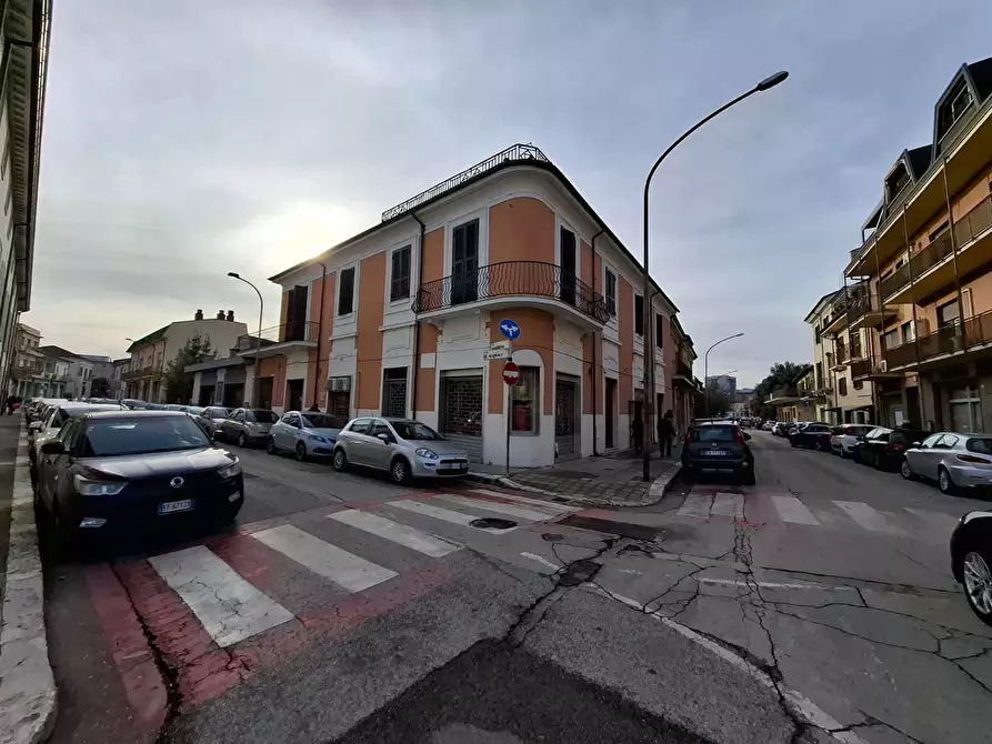 Immagine 2 di Negozio in affitto  in Via Della Repubblica, 1 a Sora