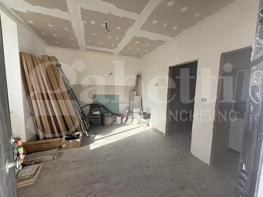 Immagine 4 di Casa indipendente in vendita  in Viale MAGNA GRECIA, 128/B a Catanzaro