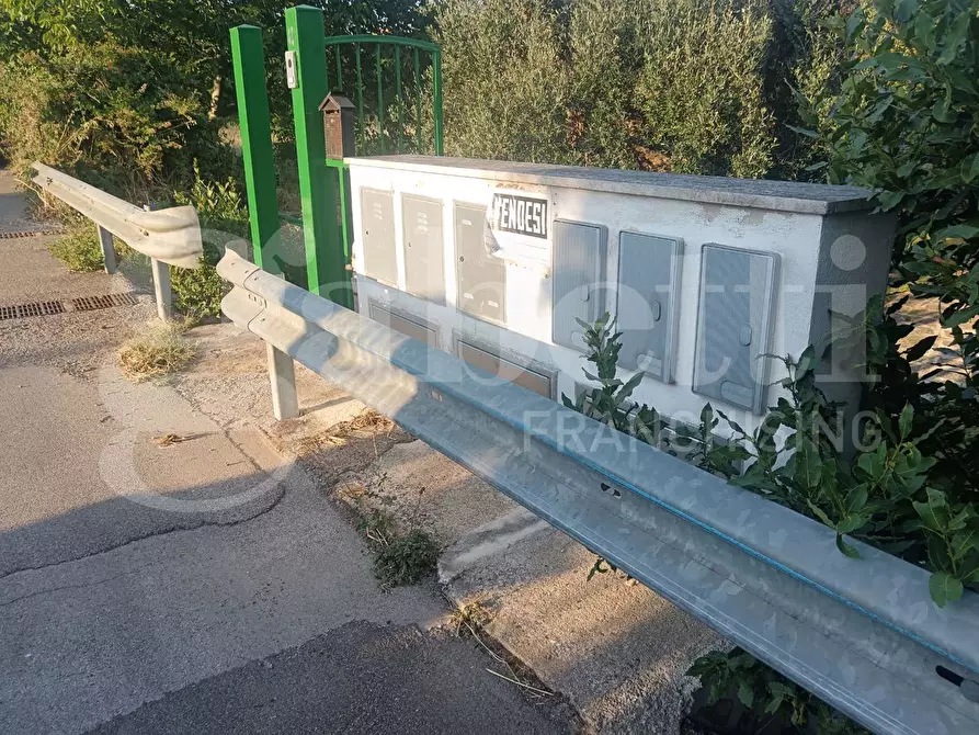 Immagine 7 di Terreno residenziale in vendita  in Via ROSSINI, SNC a Crispiano