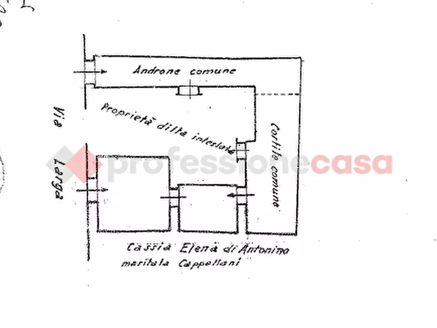 Immagine 12 di Appartamento in vendita  in Via Larga, 17 a Siracusa