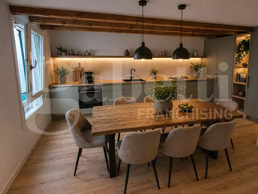 Immagine 14 di Multiproprietà in vendita  in Via ISOLA DI PELLETRINA Calle Chiesa Ognisanti a Venezia