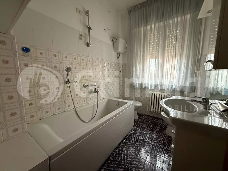 Immagine 25 di Appartamento in vendita  in Via Mario Bochi a Perugia