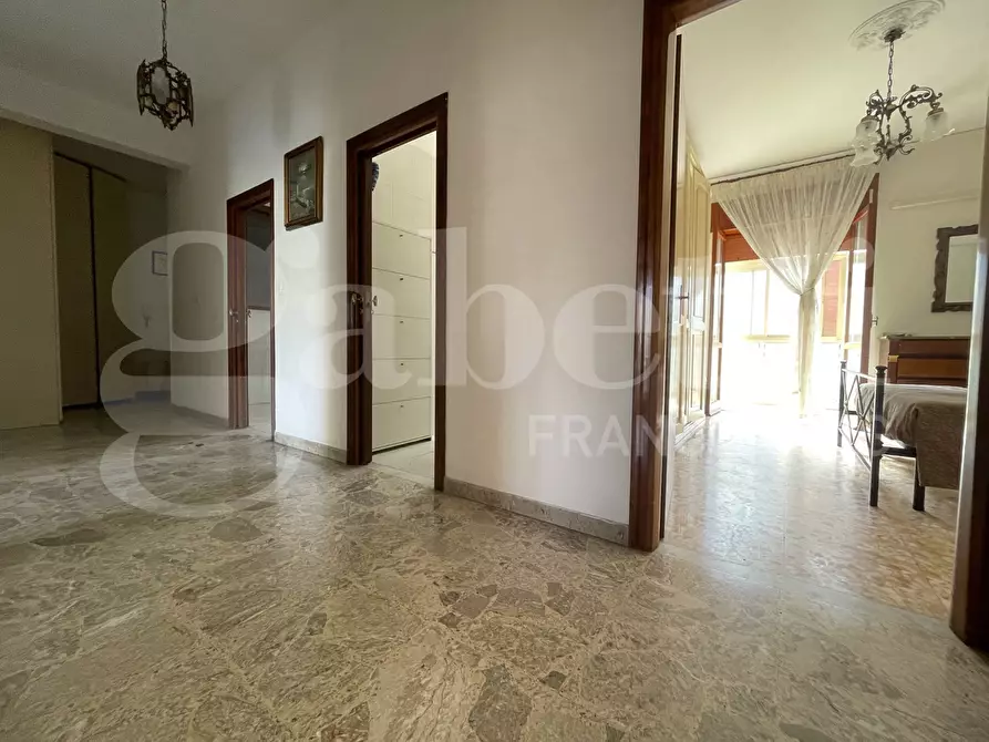 Immagine 13 di Appartamento in vendita  in Via Mameli, 10 a Gaeta