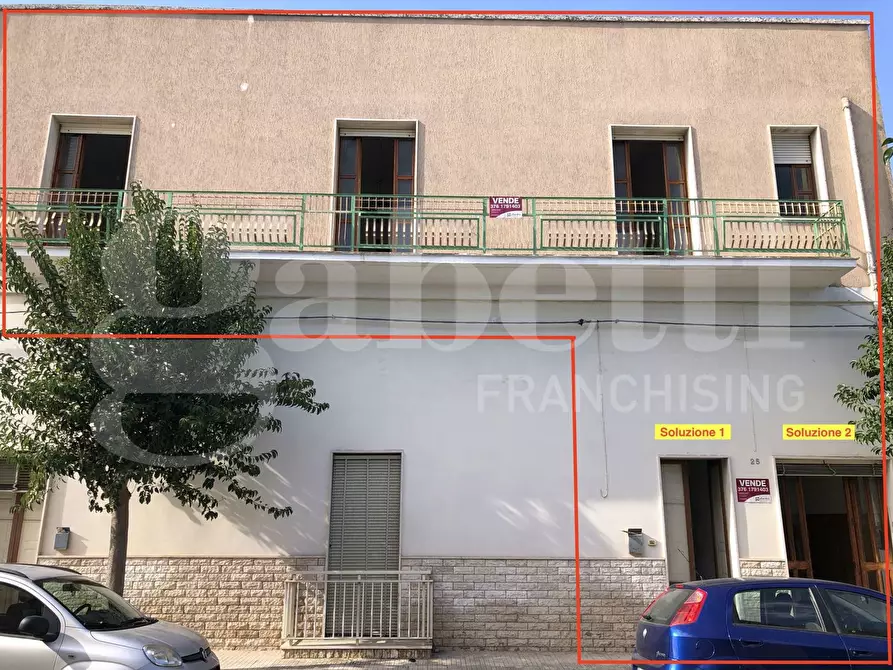 Immagine 1 di Casa indipendente in vendita  in Via Roma a Salice Salentino