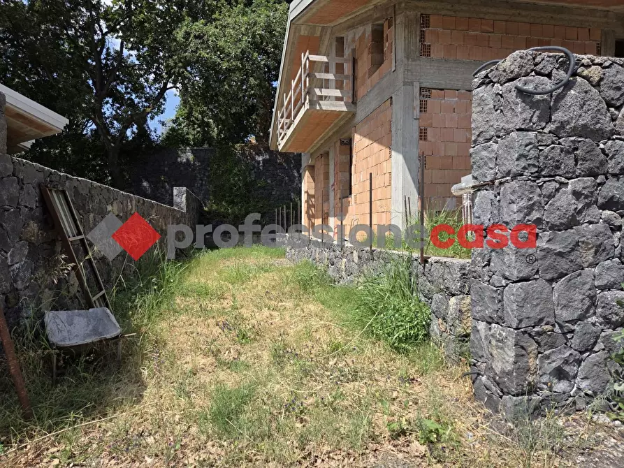Immagine 27 di Villa in vendita  in Via Spirito Santo a Aci Sant'antonio