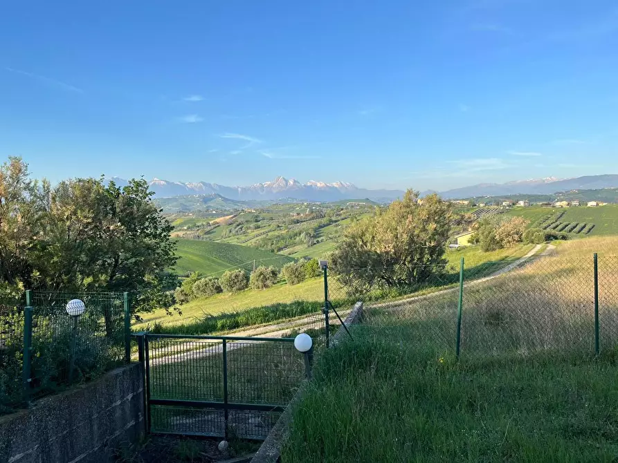 Immagine 25 di Casa indipendente in vendita  in Contrada Veroni, 12 a Mosciano Sant'angelo