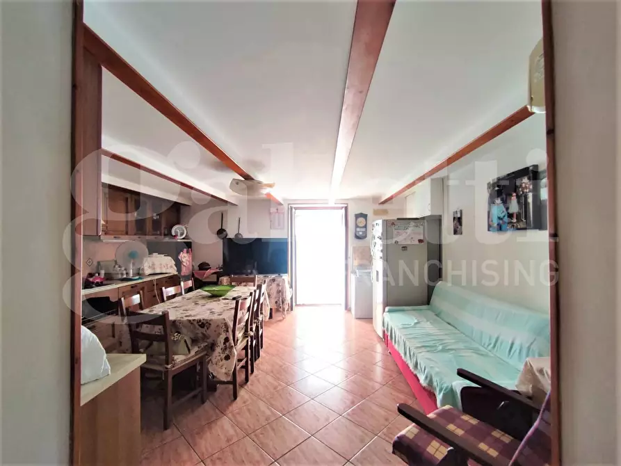 Immagine 27 di Appartamento in vendita  in Corso V. EMANUELE III, 418 a Torre Annunziata