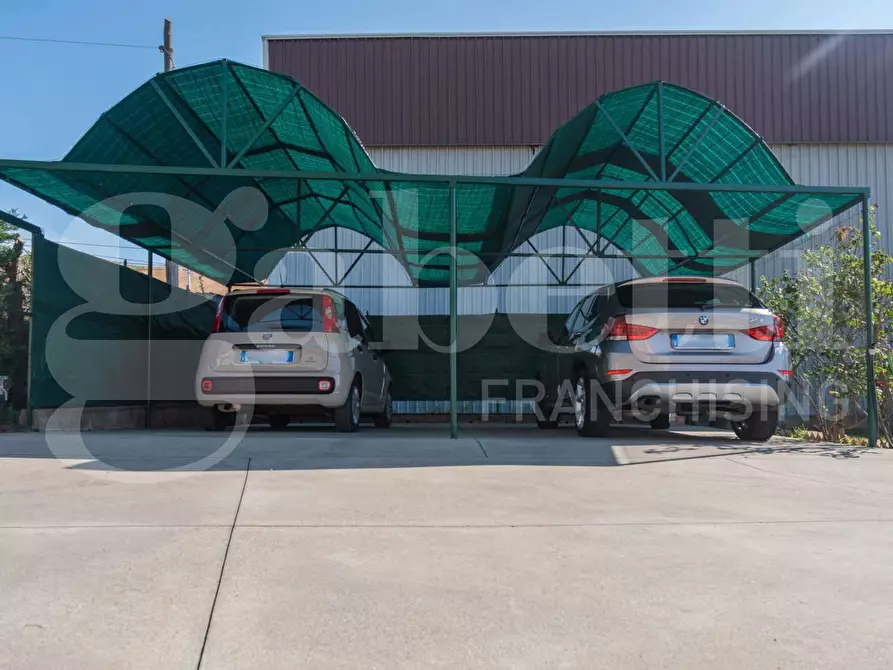 Immagine 18 di Villa in vendita  in Via TRAVERSA EMILIA, 16 a Catanzaro