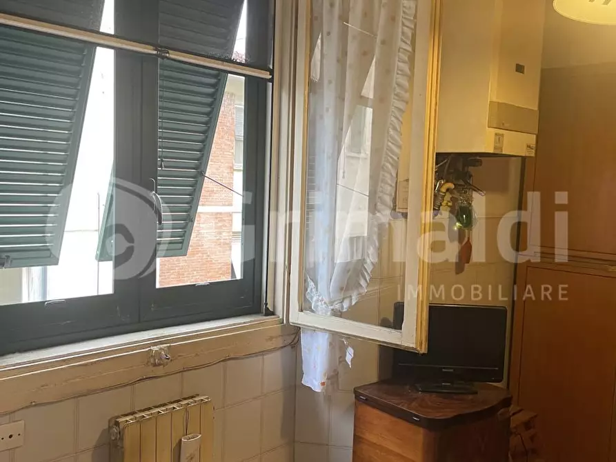 Immagine 6 di Appartamento in vendita  in Via del pallone a Livorno