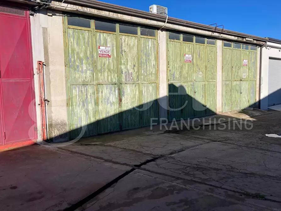 Immagine 4 di Box auto in vendita  in Via San Severo a Torremaggiore