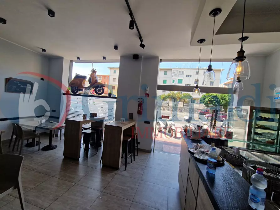 Immagine 2 di Bar / Ristorante in vendita  in Via Marco Polo a Messina