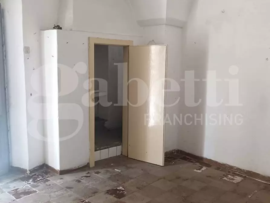Immagine 10 di Appartamento in vendita  in Via QUINTINO SELLA, 79 a Crispiano
