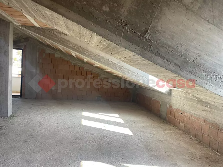 Immagine 20 di Attico in vendita  in Via Rimembranza, 0 a Vitulazio