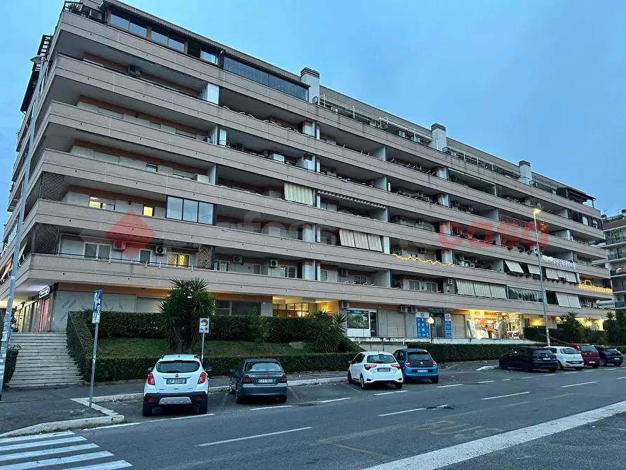 Immagine 2 di Box auto in vendita  in Via Luigi Gastinelli a Roma