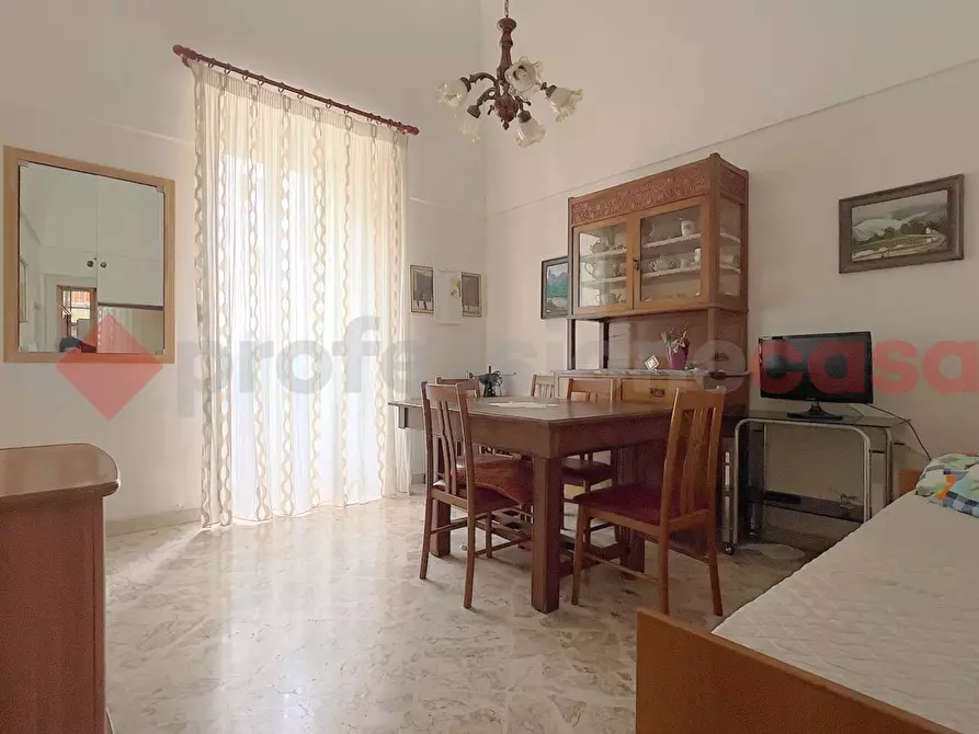 Immagine 3 di Appartamento in vendita  in Via BIXIO a Monopoli