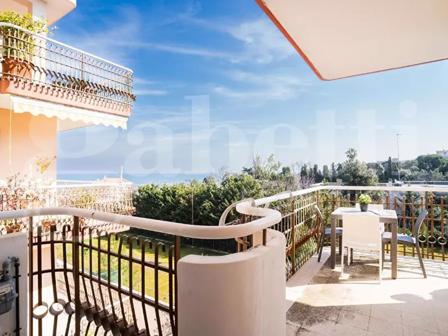 Immagine 13 di Appartamento in affitto  in Via Zara a Trani