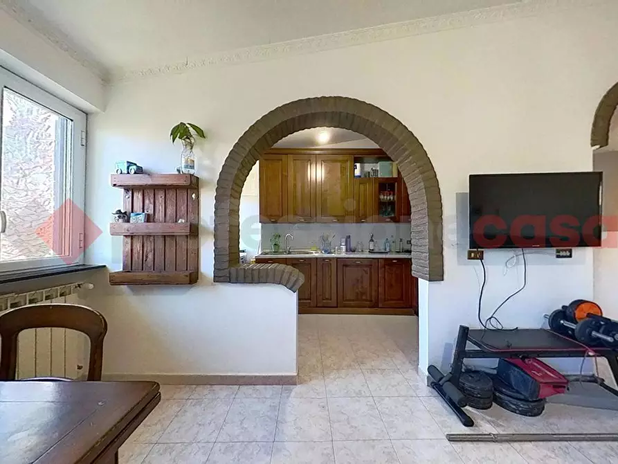 Immagine 5 di Appartamento in vendita  in Via Alzano Lombardo, 54 a Roma