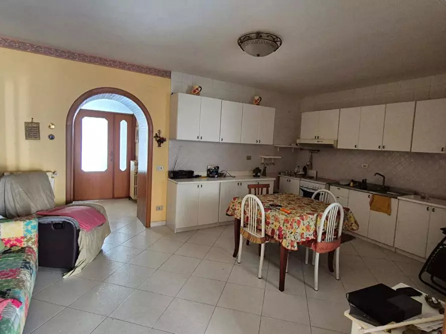 Immagine 19 di Appartamento in vendita  in Via Vesuvio, 65 a Torre Annunziata