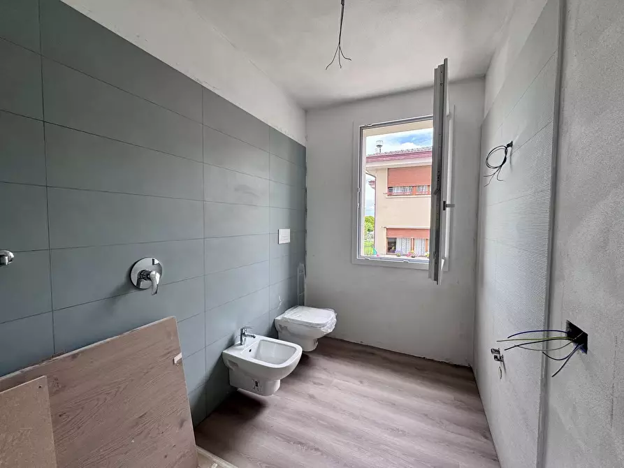 Immagine 13 di Multiproprietà in vendita  in Via Roma, 1 a Castegnero