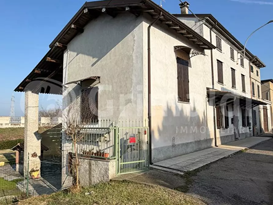 Immagine 4 di Casa indipendente in vendita  in Via STRADA GRANDE, 11 a Arena Po