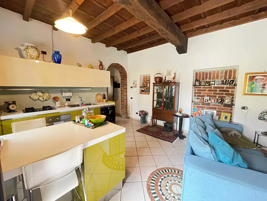 Immagine 10 di Appartamento in vendita  in Via verbano, 22 a Abbiategrasso