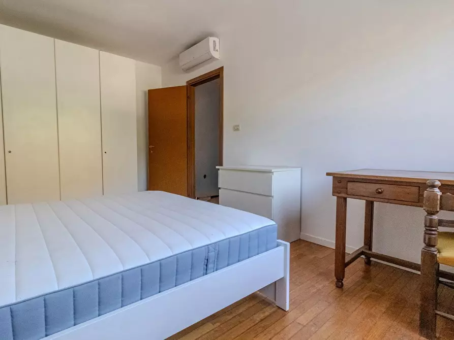 Immagine 6 di Appartamento in vendita  in Via Franco Bolognese, 8 a Bologna