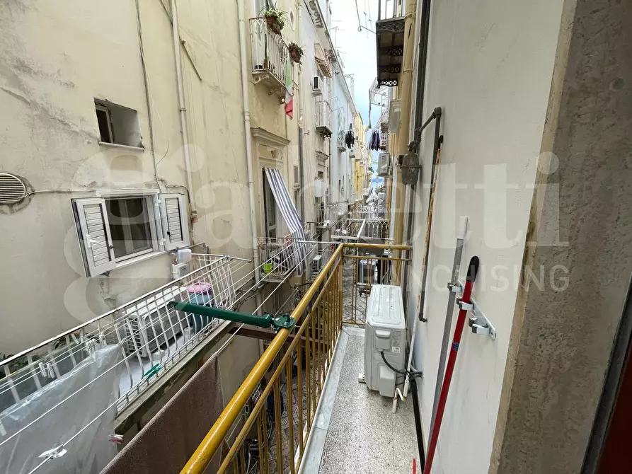 Immagine 10 di Palazzo in vendita  in Vico 11 lungomare caboto, 41 a Gaeta