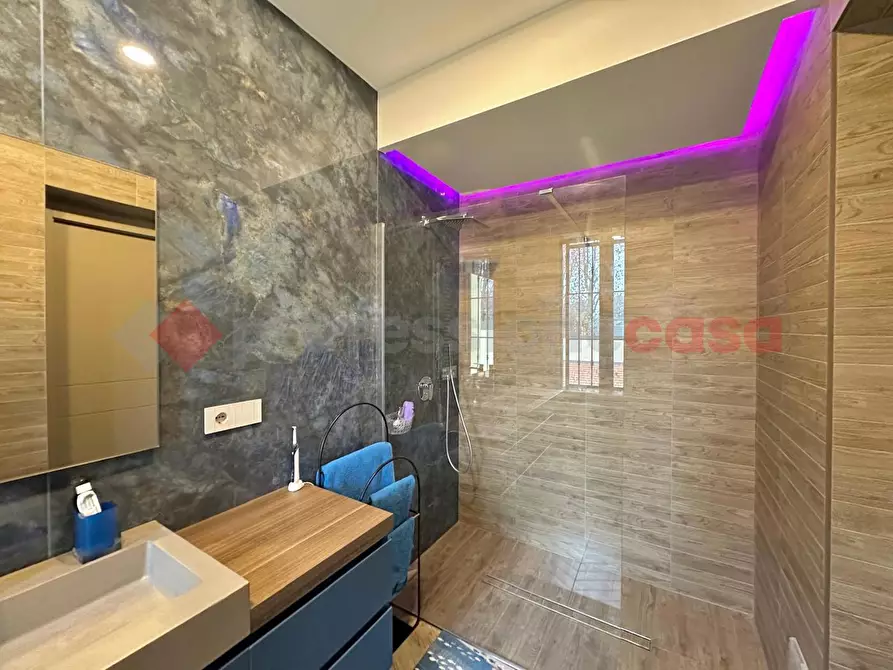 Immagine 47 di Appartamento in vendita  in Via Dante a Opera